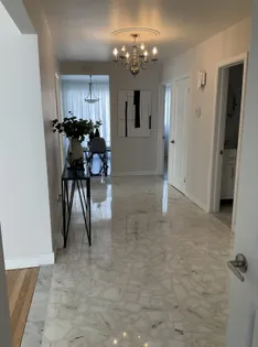 6 rooms apartment of 93 m² in Montreal