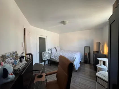 6 rooms apartment of 90 m² in Montreal