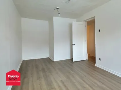 6 rooms apartment of 92 m² in Montreal