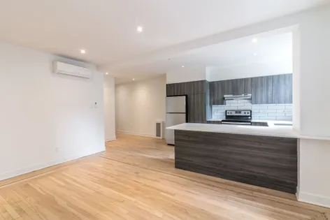 2 rooms apartment of 85 m² in Montreal