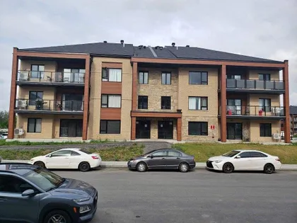 5 rooms apartment of 191 m² in Laval (administrative region)