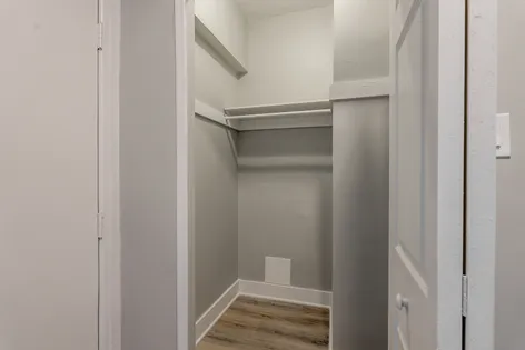 1 room apartment of 91 m² in Montreal
