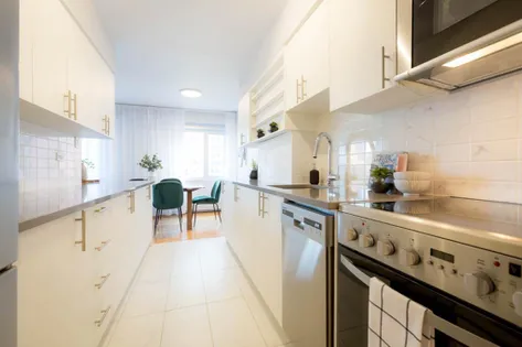 1 room apartment of 76m² in Montreal