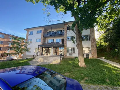 1 room apartment of 54m² in Montreal