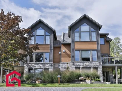 7 rooms apartment of 163 m² in Bromont