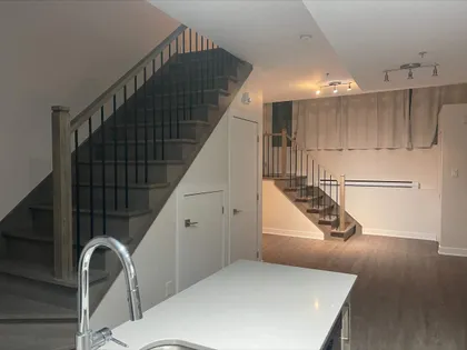 4 rooms apartment of 100 m² in Montreal