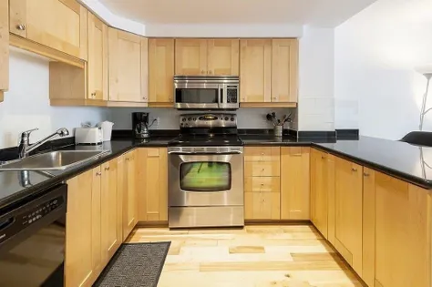 3 rooms apartment of 81m² in Montreal
