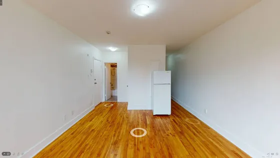 1 room apartment of 44m² in Montreal