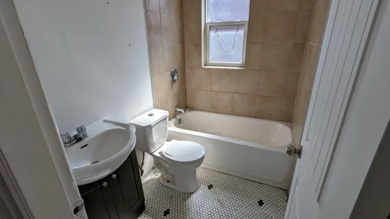 3 rooms apartment of 91 m² in Sherbrooke