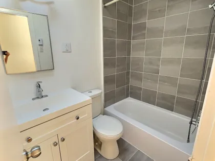 4 rooms apartment of 67m² in Montreal