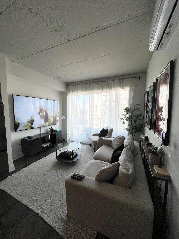 Condo luxueux à louer 3 1/2 Centropolis Laval