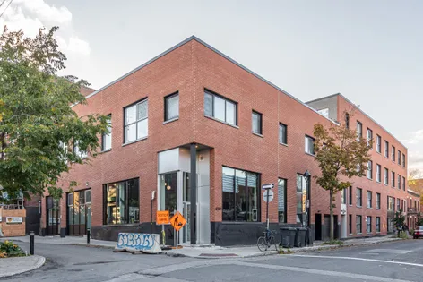 1 room studio of 44 m² in Montreal