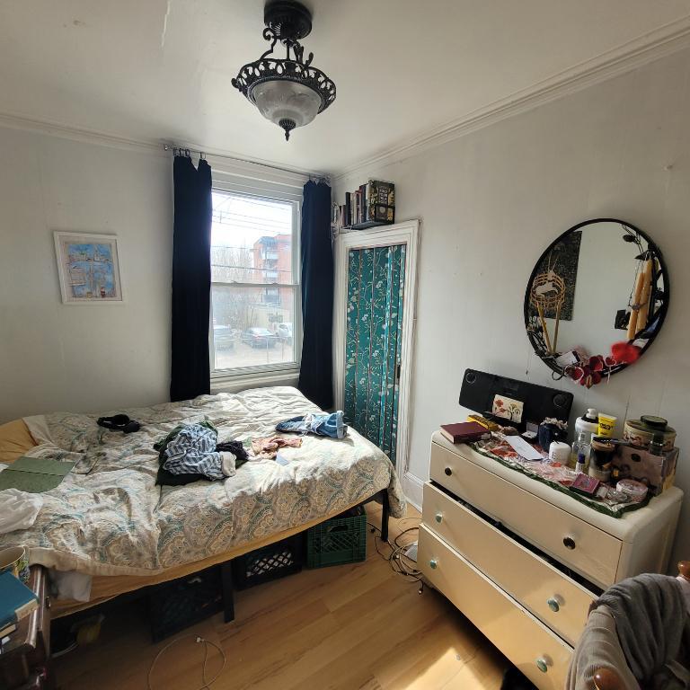 6 1/2 @ 1995$ au Quartier Saint-Henri !