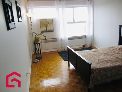 4 rooms apartment of 74m² in Mount Royal
