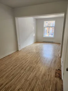 5 rooms apartment of 72 m² in Montreal