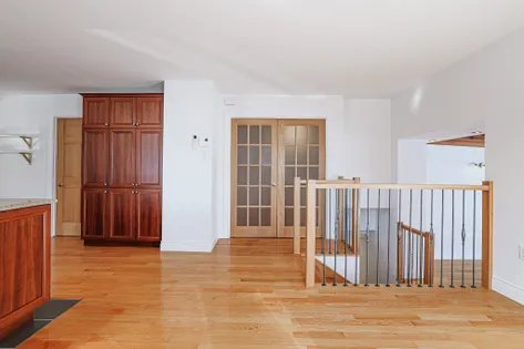 8 rooms apartment of 123m² in Longueuil