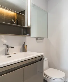 2 rooms apartment of 83 m² in Dorval