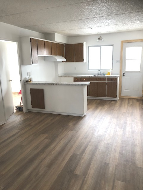 Beau 4 1/2 Lumineux Dans Petit Immeuble