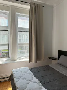 7 rooms apartment of 102 m² in Montreal