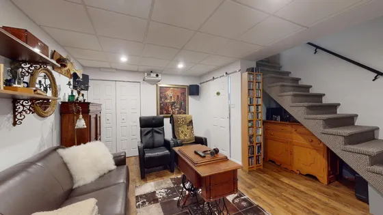 5 rooms apartment of 120 m² in Montreal