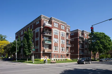 3 rooms apartment of 94 m² in Westmount