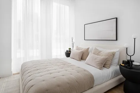 1 room apartment of 187 m² in Montreal