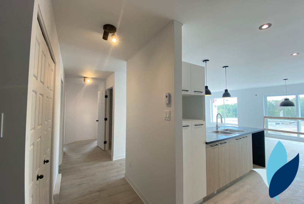 Logement 5 1/2 - 1er Oct - Wifi Inclus