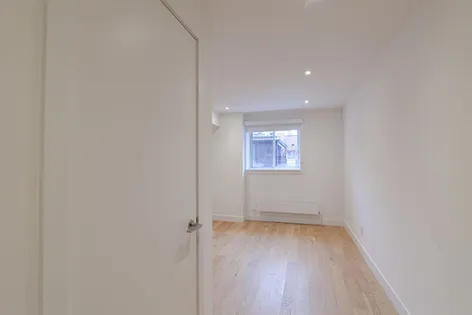 3 rooms apartment of 88m² in Montreal