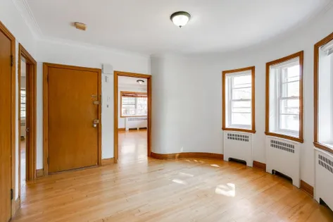 9 rooms apartment of 189 m² in Montreal