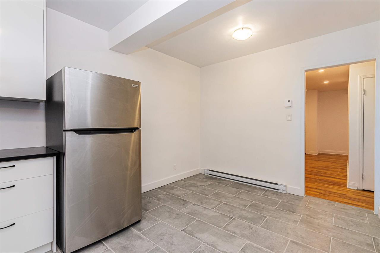 2 CH - 1 SDB - Montréal - $1,950 /mo