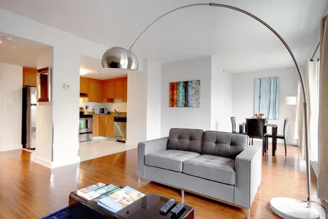 1 room apartment of 107 m² in Montreal