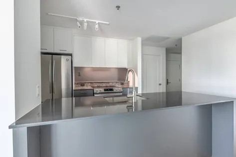1 room apartment of 120 m² in Montreal