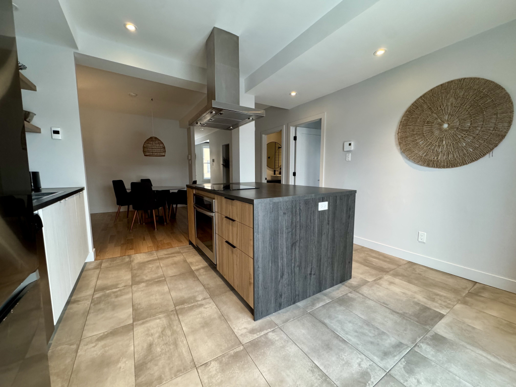 Mile-End - Superbe 4 1/2 TOUT INCLUS