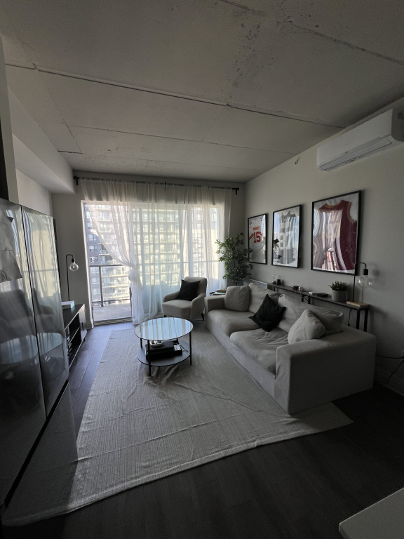 Condo 31/2 à Louer
