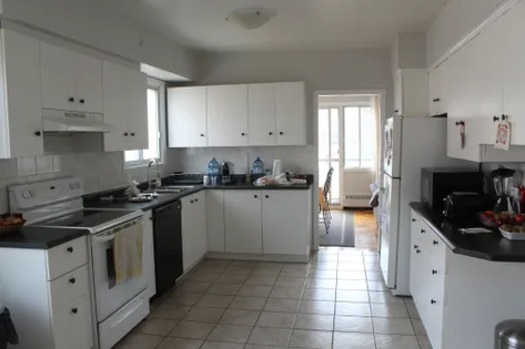 9 rooms apartment of 161 m² in Montreal