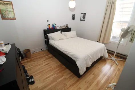 8 rooms apartment of 128 m² in Montreal
