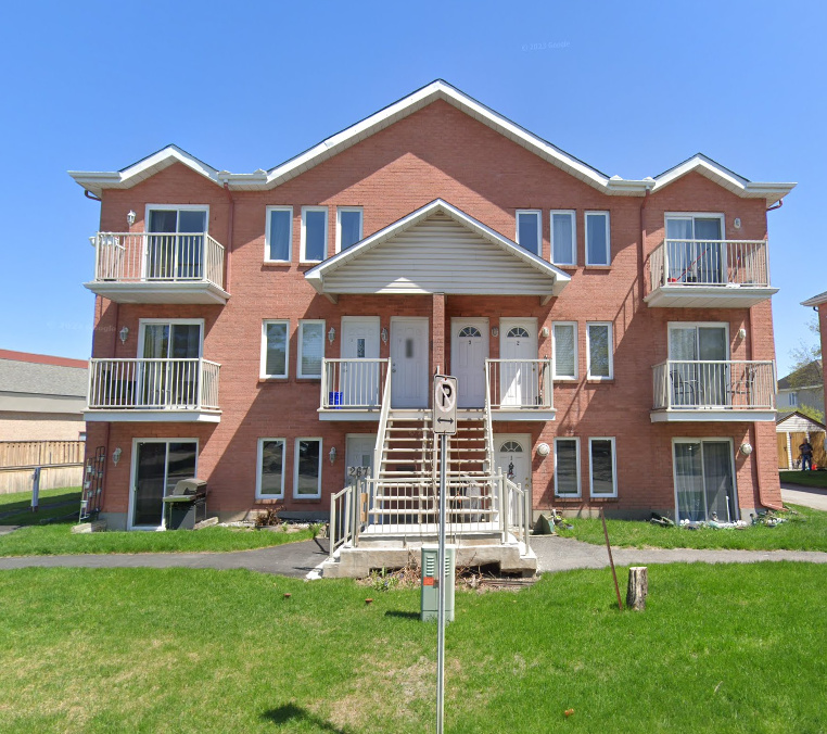 Appartement De 3 Chambres / 3 Bedrooms -