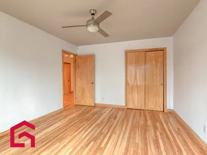 6 rooms apartment of 98m² in Montreal