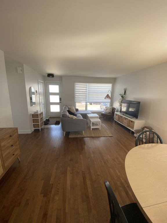Joumelé A Louer / Townhouse For Rent