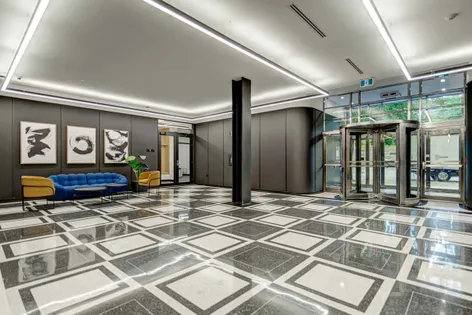1 room apartment of 56 m² in Montreal