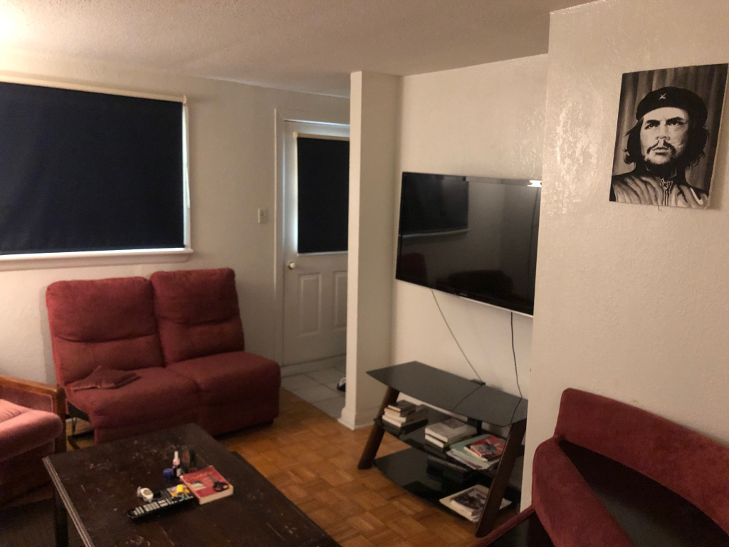 Appartement D'une C à C Meublé C/é