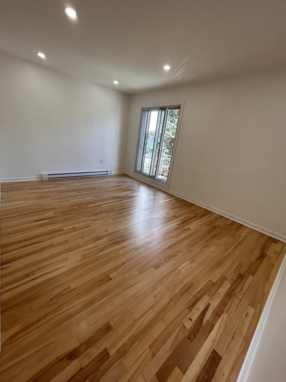Appartement 4.5 A Saint Leonard,Montreal