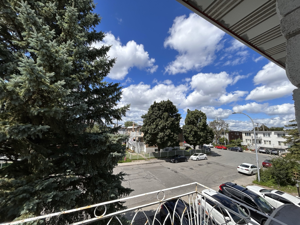 Appartement 4.5 A Saint Leonard,Montreal