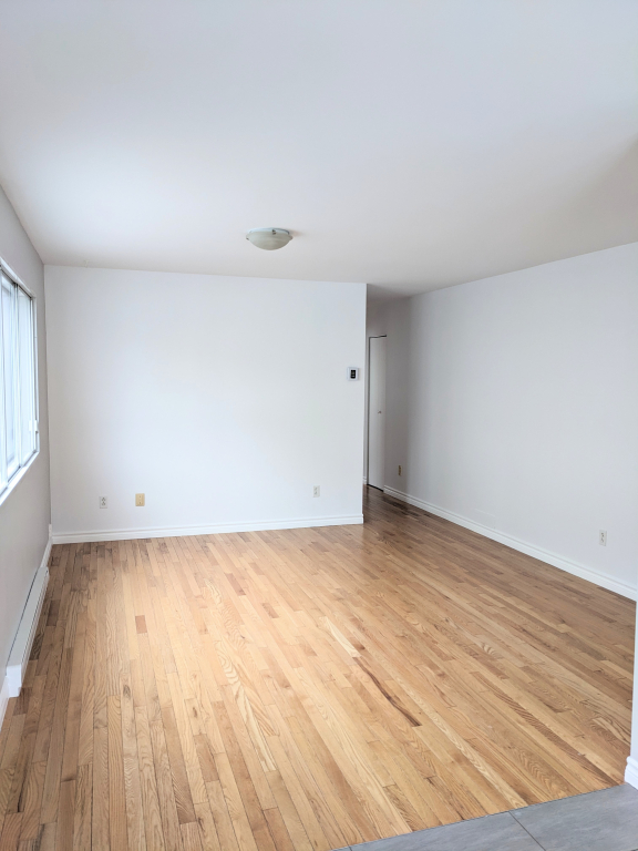 5½ à Louer, Sainte-Rose, Laval
