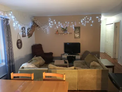 1 room apartment of 137 m² in Sherbrooke