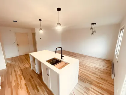 7 rooms apartment of 90m² in Montreal