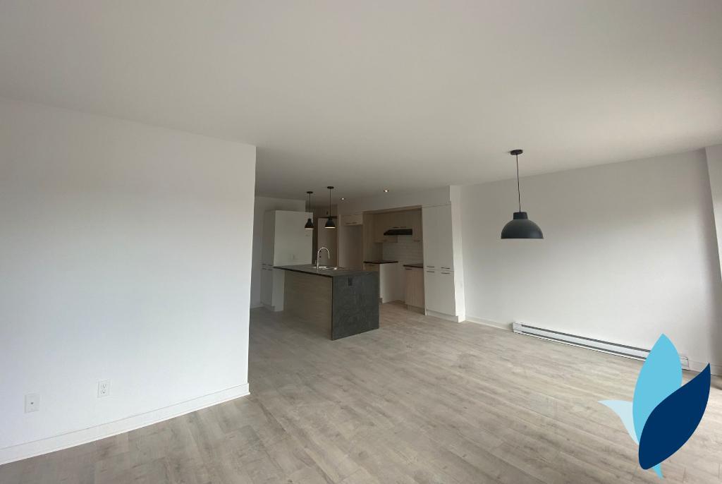 Logement 5 1/2 - 1er décembre - Saint-Jérôme