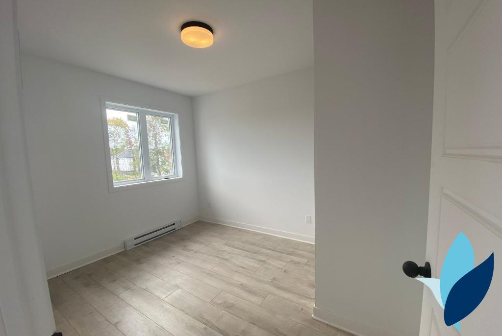 Logement 5 1/2 - 1er décembre - Saint-Jérôme