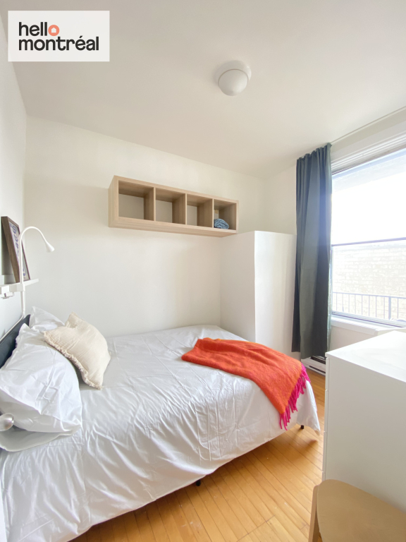 Belle Chambre à Louer Sur Le Plateau