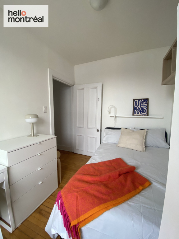 Belle Chambre à Louer Sur Le Plateau